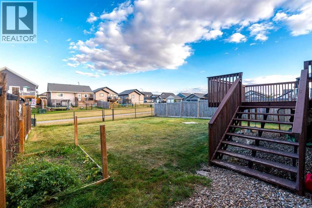 1305 47a Avenue Property Photo 36