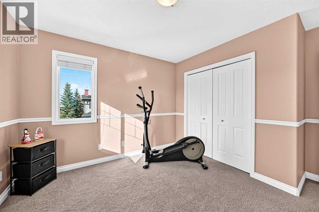 148 Springmere Grove Property Photo 36