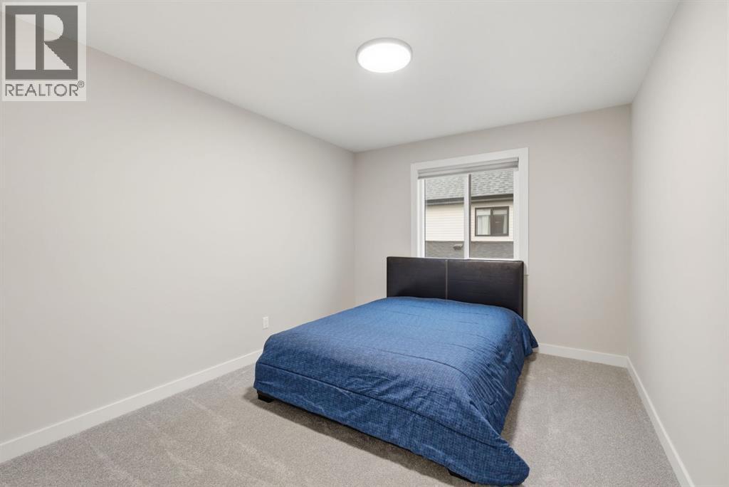 10 Heritage Close Property Photo 34