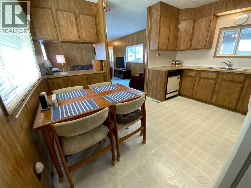 41 Willow Park Estates Property Photo 5