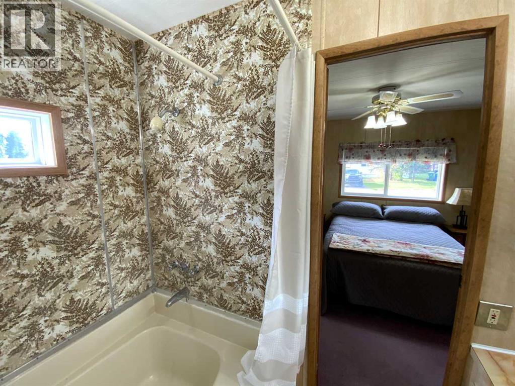 41 Willow Park Estates Property Photo 12