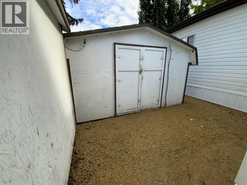 41 Willow Park Estates Property Photo 31