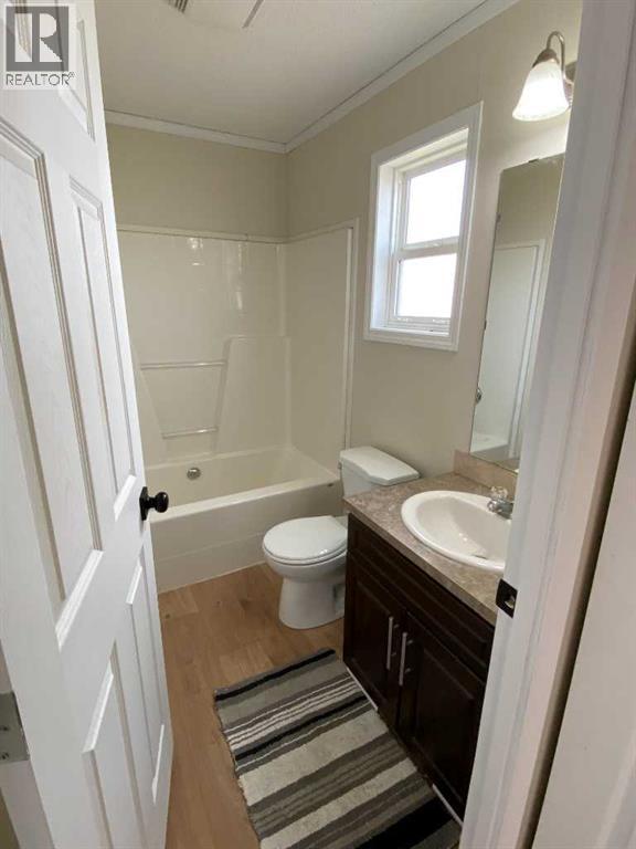 127 Meadowplace Drive E Property Photo 22