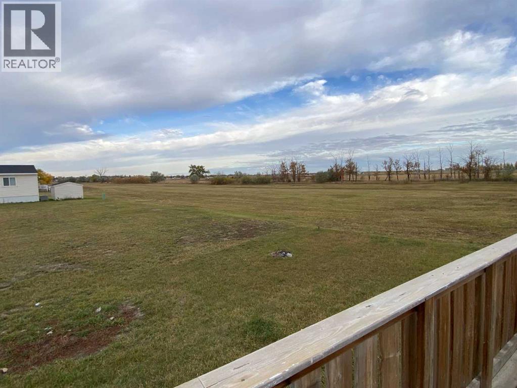 127 Meadowplace Drive E Property Photo 24