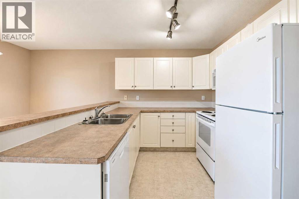 20 Jacobs Close Property Photo 9