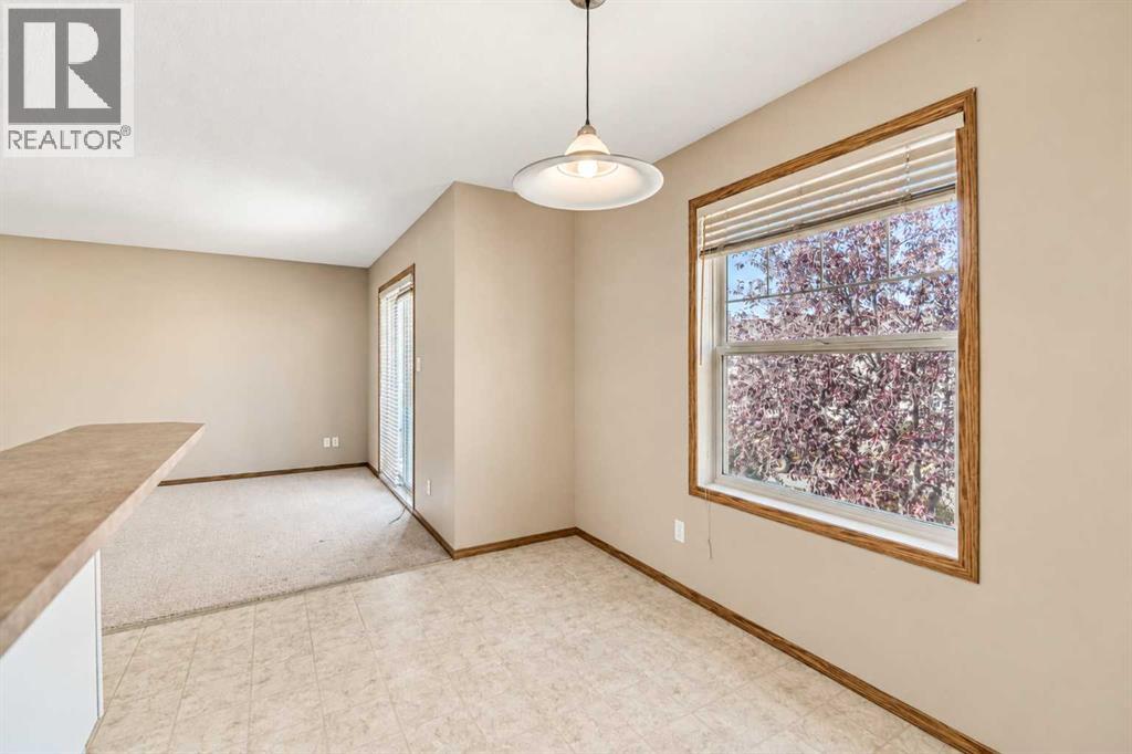 20 Jacobs Close Property Photo 11