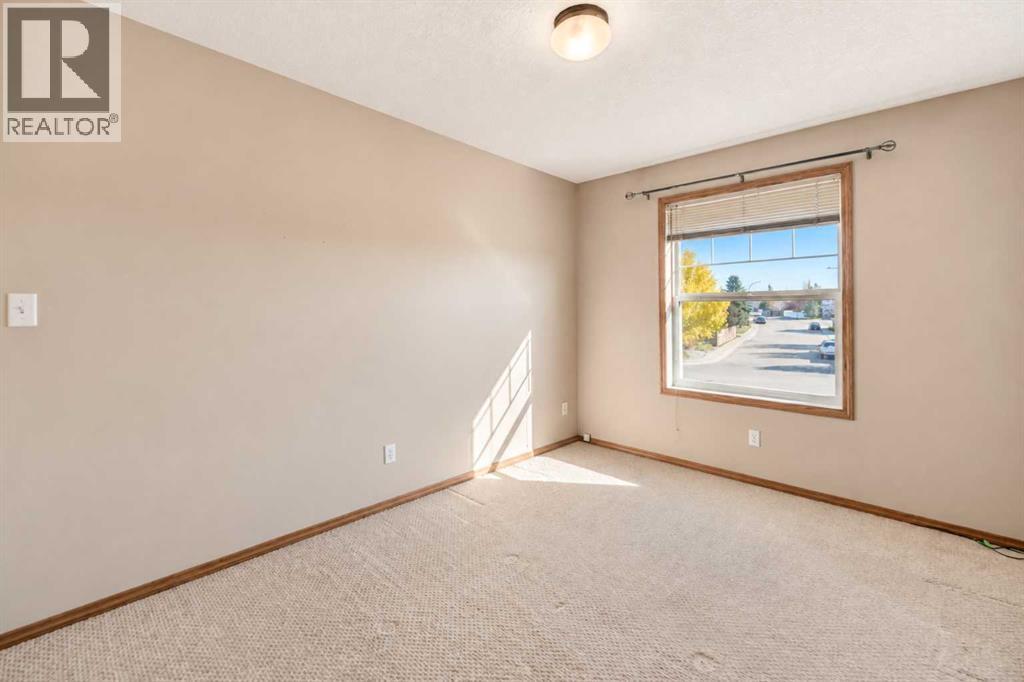 20 Jacobs Close Property Photo 15