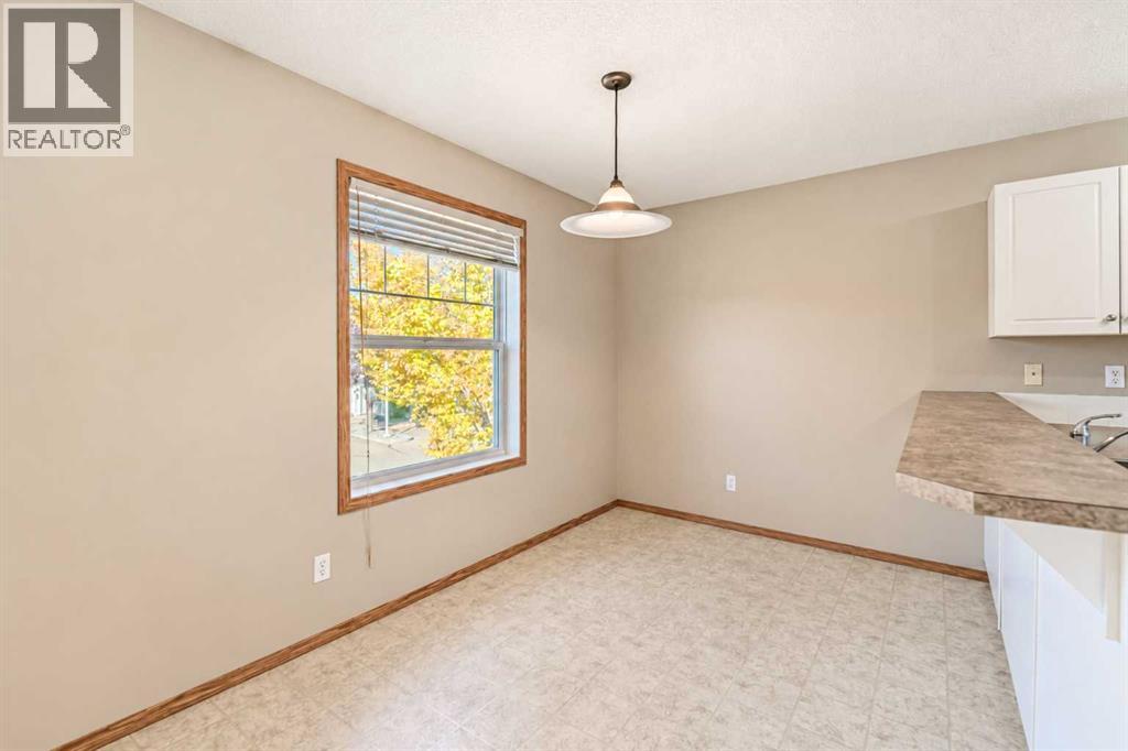 20 Jacobs Close Property Photo 18