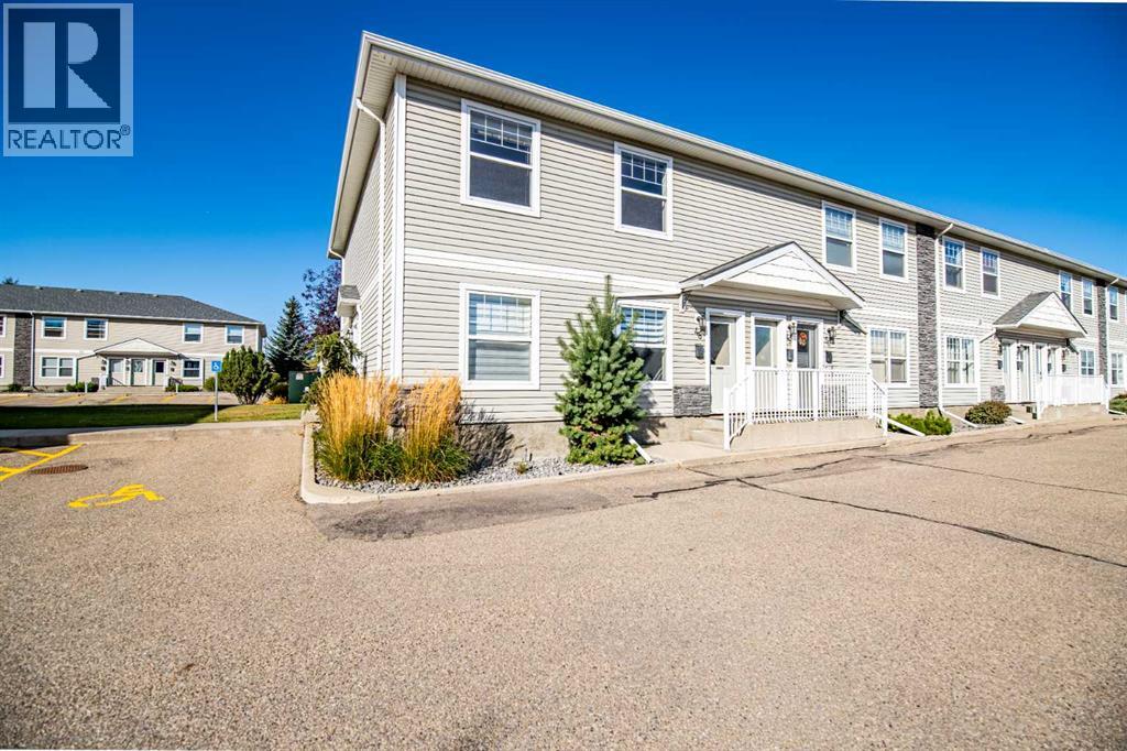 20 Jacobs Close Property Photo 25