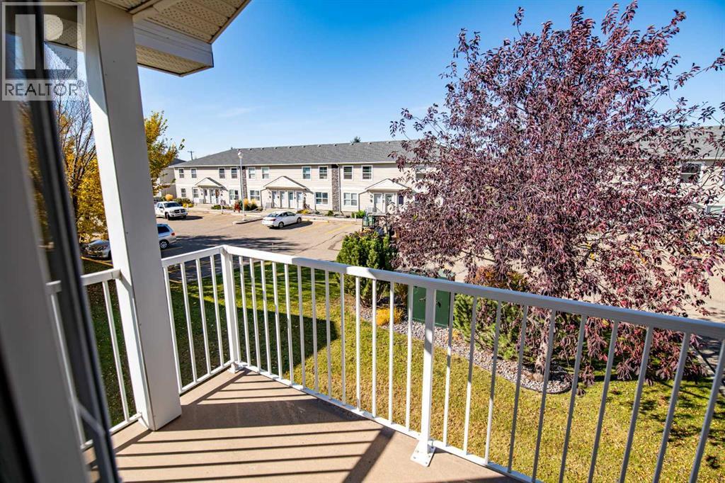 20 Jacobs Close Property Photo 34