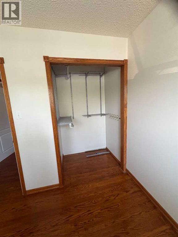 1623 Rouleau Crescent Se Property Photo 13