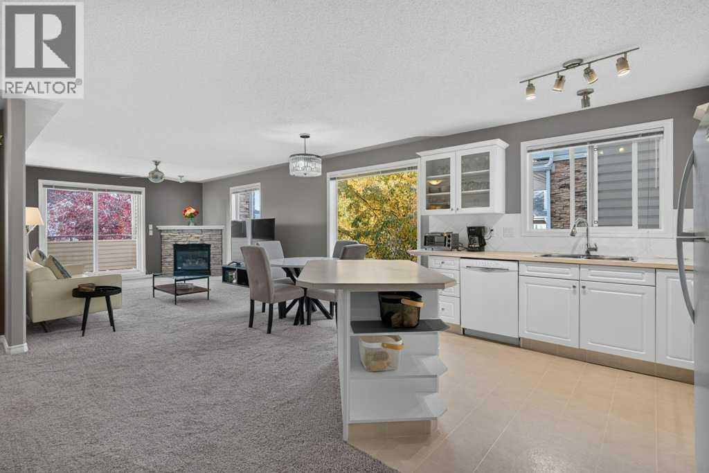 7451 Springbank Boulevard Southwest Property Photo 10