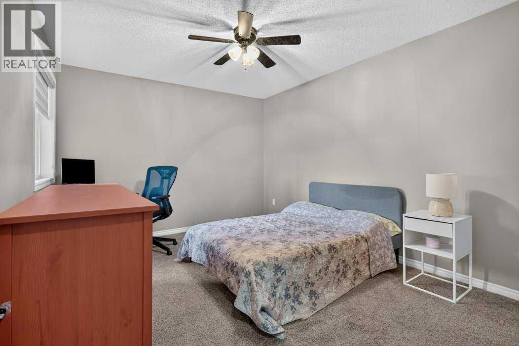7451 Springbank Boulevard Southwest Property Photo 34