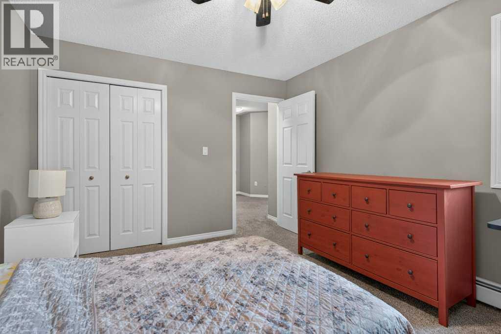 7451 Springbank Boulevard Southwest Property Photo 35