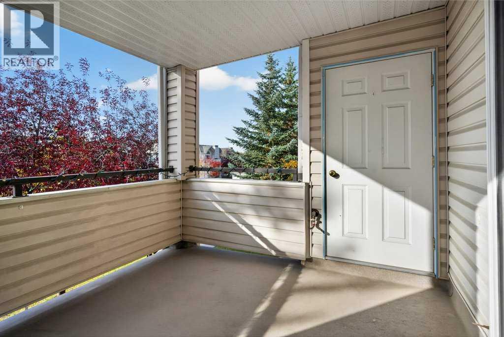 7451 Springbank Boulevard Southwest Property Photo 39