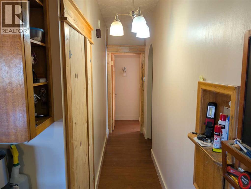 4719 48 Avenue Property Photo 13