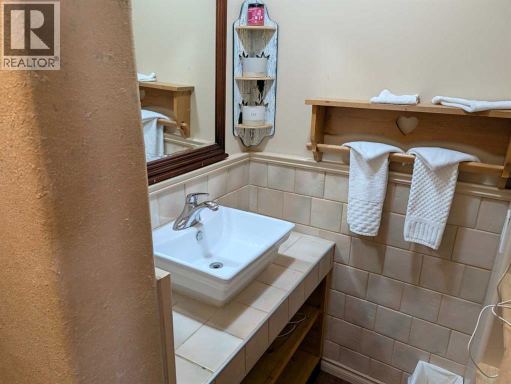 4719 48 Avenue Property Photo 19