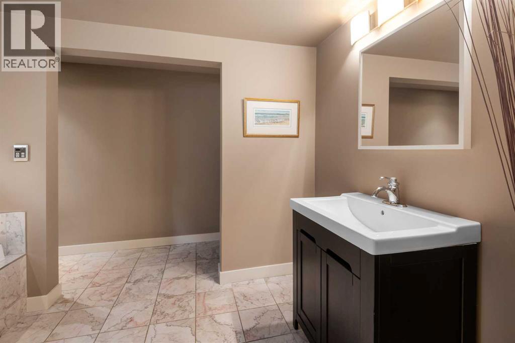 4207 5 Avenue Sw Property Photo 29