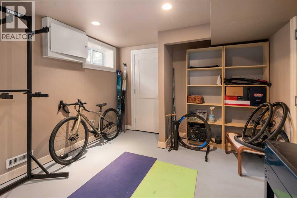 4207 5 Avenue Sw Property Photo 33