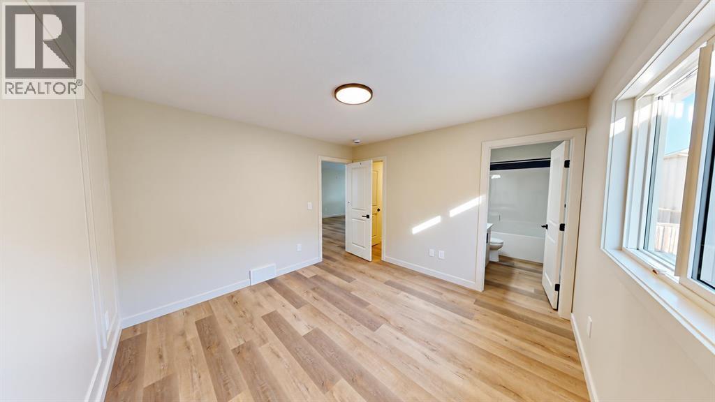 8870 85a Avenue Property Photo 9