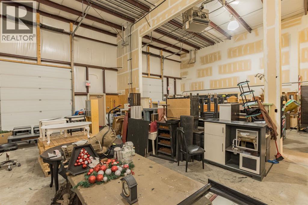 10136 128 Avenue Property Photo 4