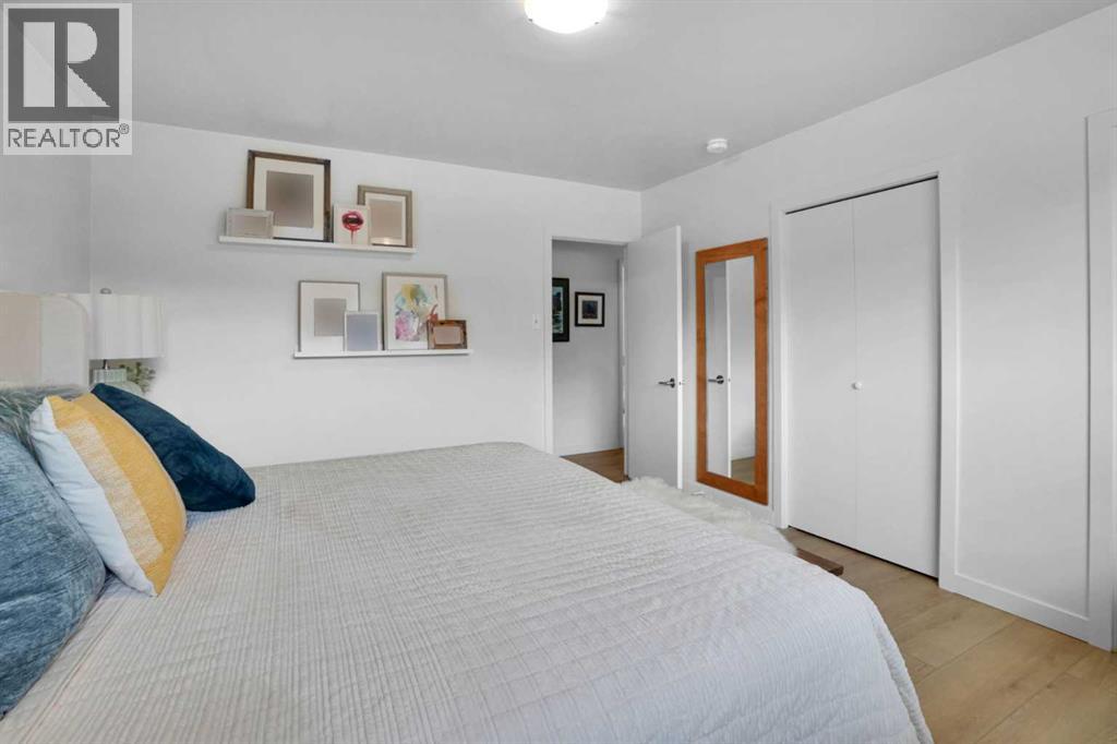 413 3 Street Property Photo 19