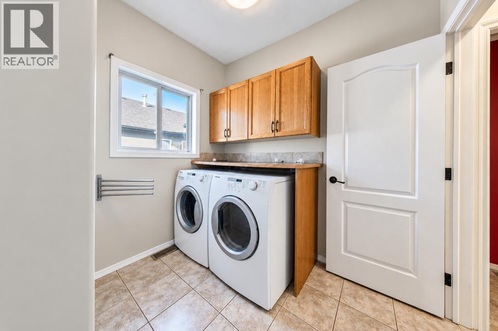 80 Irving Crescent Property Photo 13