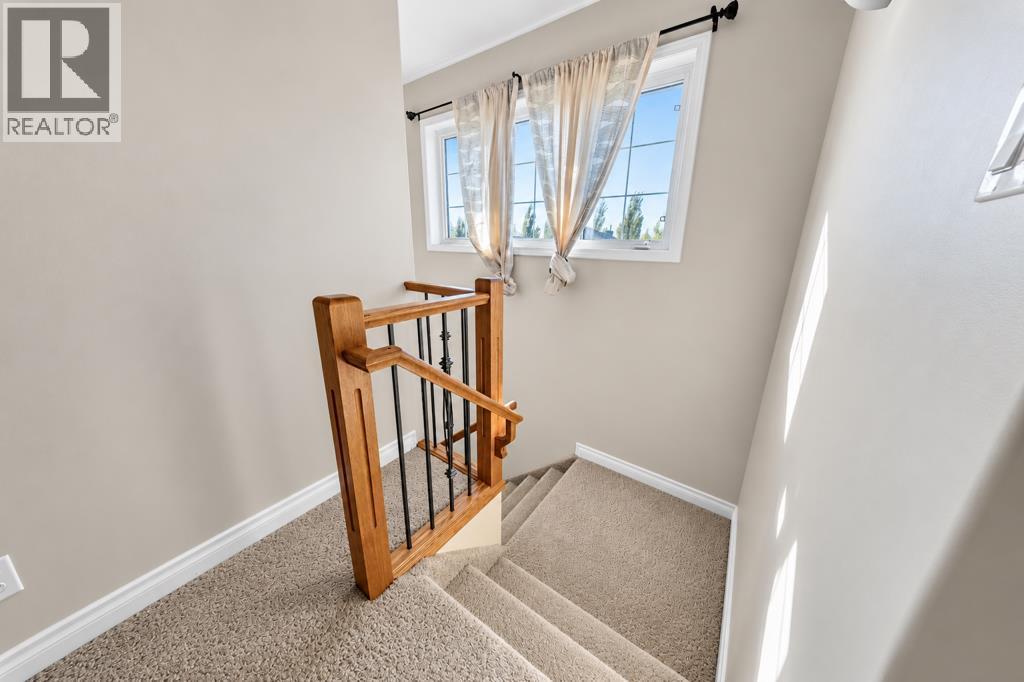 80 Irving Crescent Property Photo 15