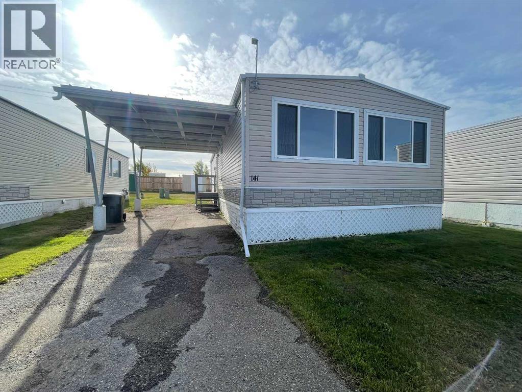 5308 57 Street Property Photo 1