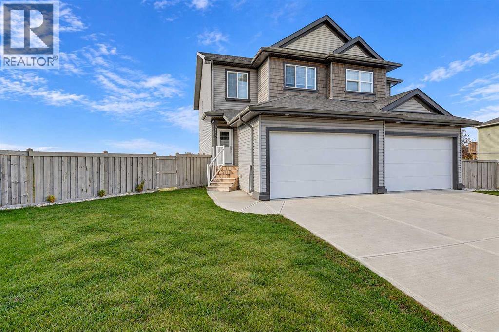 8459 101 Avenue Property Photo 1