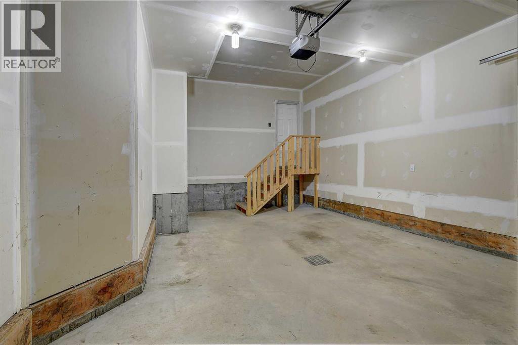 8459 101 Avenue Property Photo 25