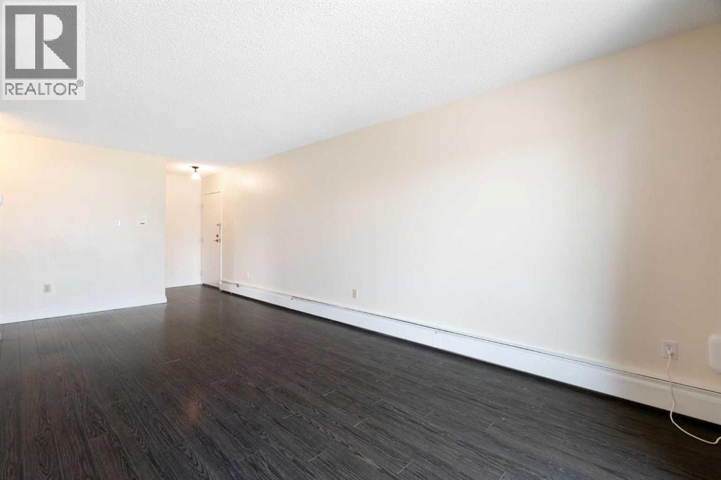 3115 51 Street Southwest Property Photo 9