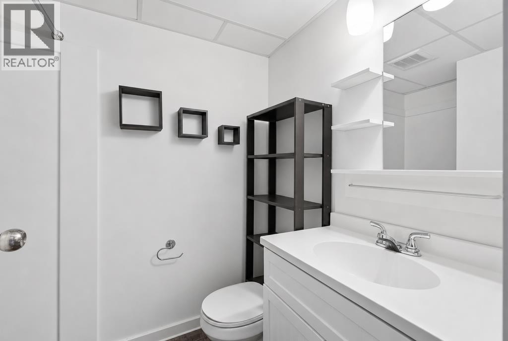5008 63 Avenue Property Photo 19