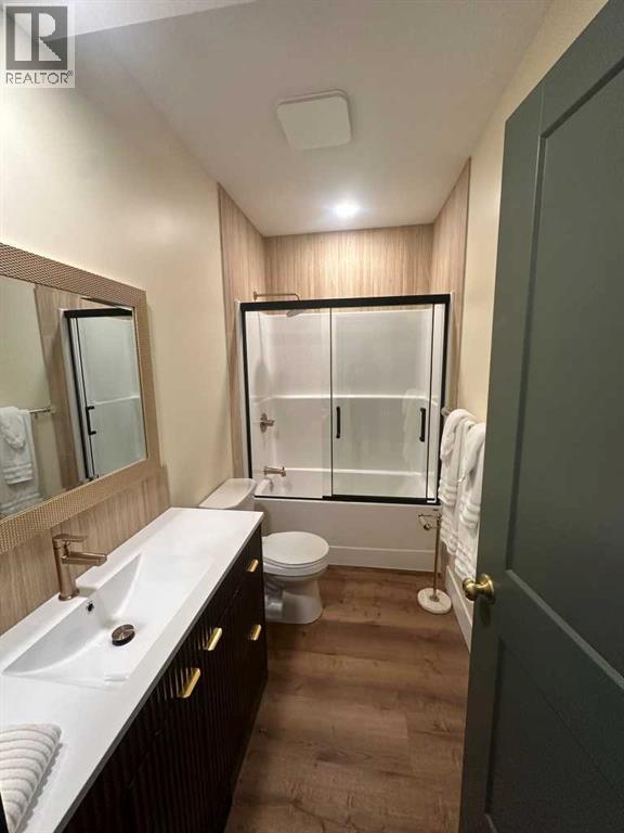 21 Ave 12366 Avenue Property Photo 11
