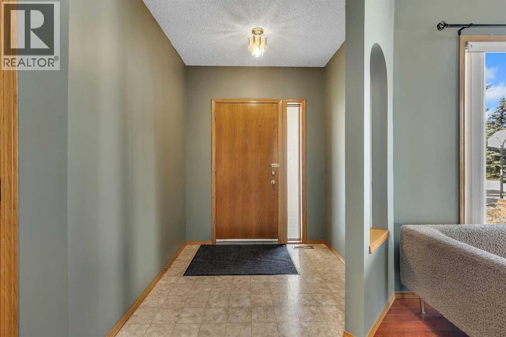 2856 Signal Hill Heights Sw Property Photo 3