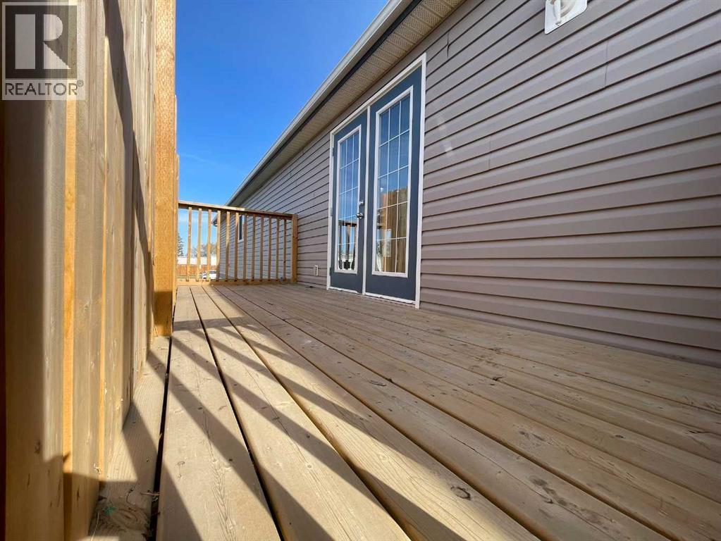 5308 57 Street Property Photo 20