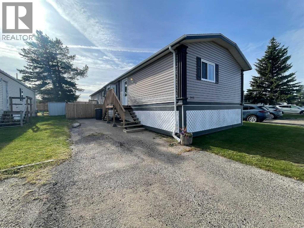 5308 57 Street Property Photo 27