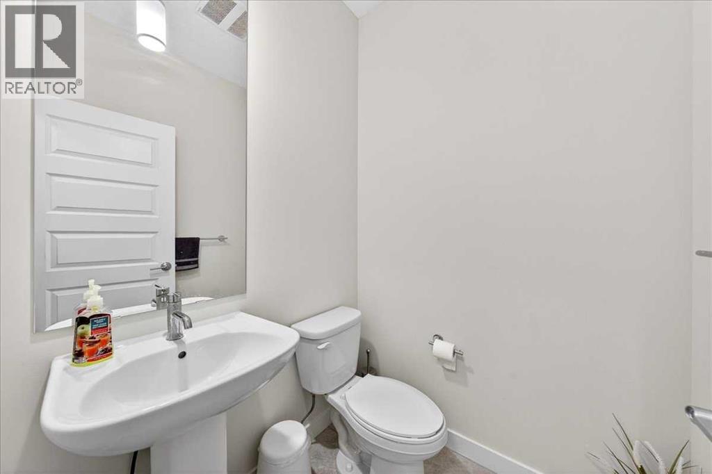 44 Saddlestone Way Ne Property Photo 7