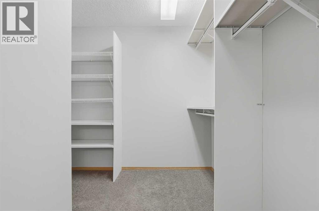 100 2 Avenue South Property Photo 22