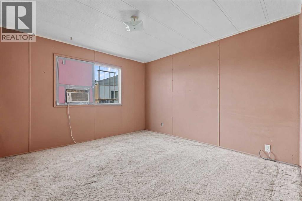 6220 17 Avenue Southeast Property Photo 12