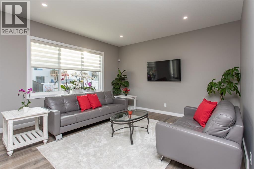 25 Trebble Close Property Photo 15