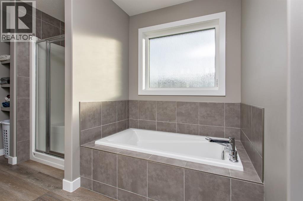 25 Trebble Close Property Photo 23