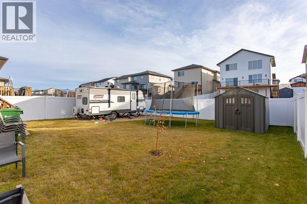 25 Trebble Close Property Photo 40