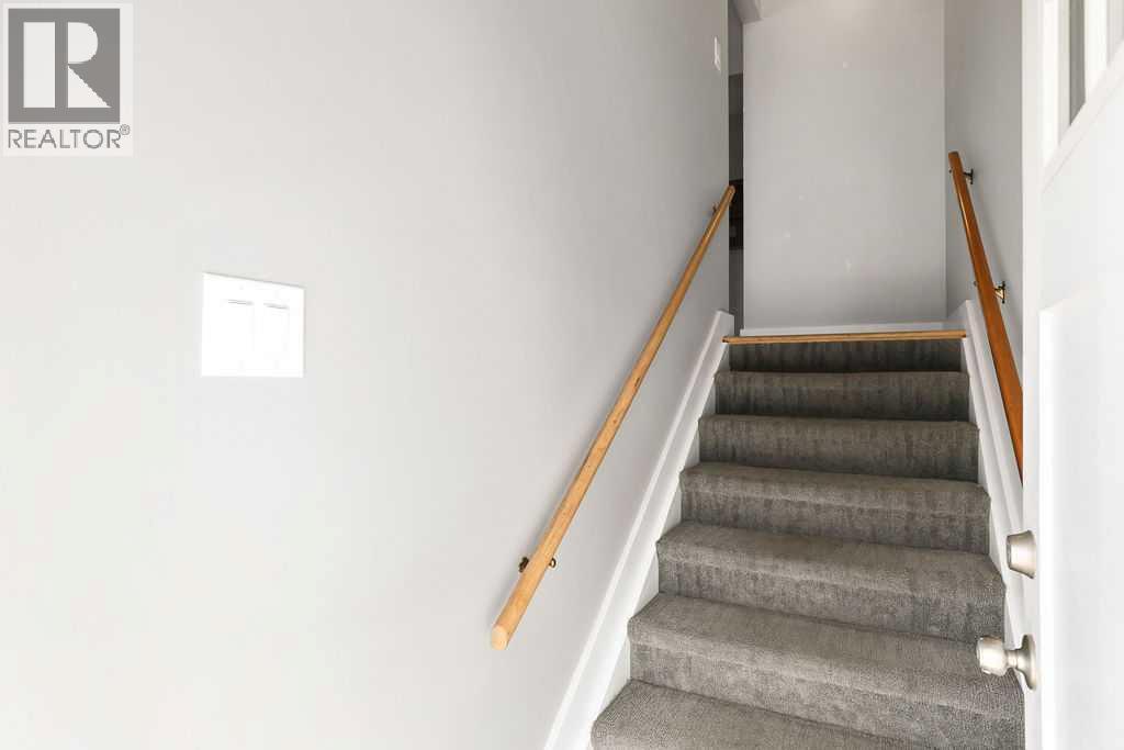 5415 5 Street Sw Property Photo 3