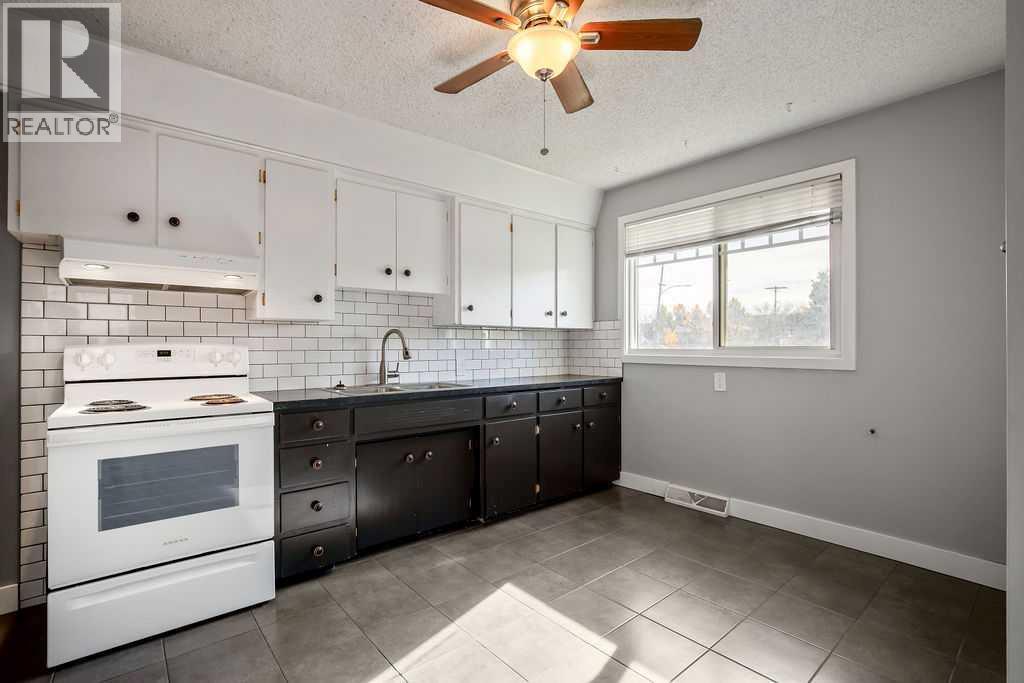 5415 5 Street Sw Property Photo 9