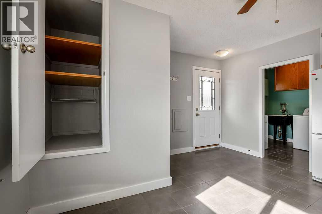5415 5 Street Sw Property Photo 11