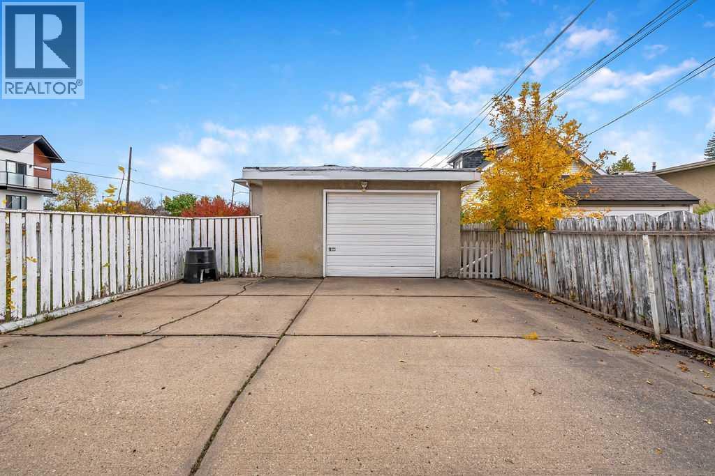 5415 5 Street Sw Property Photo 32