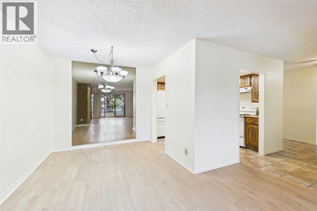 3730 50 Street Northwest Property Photo 11
