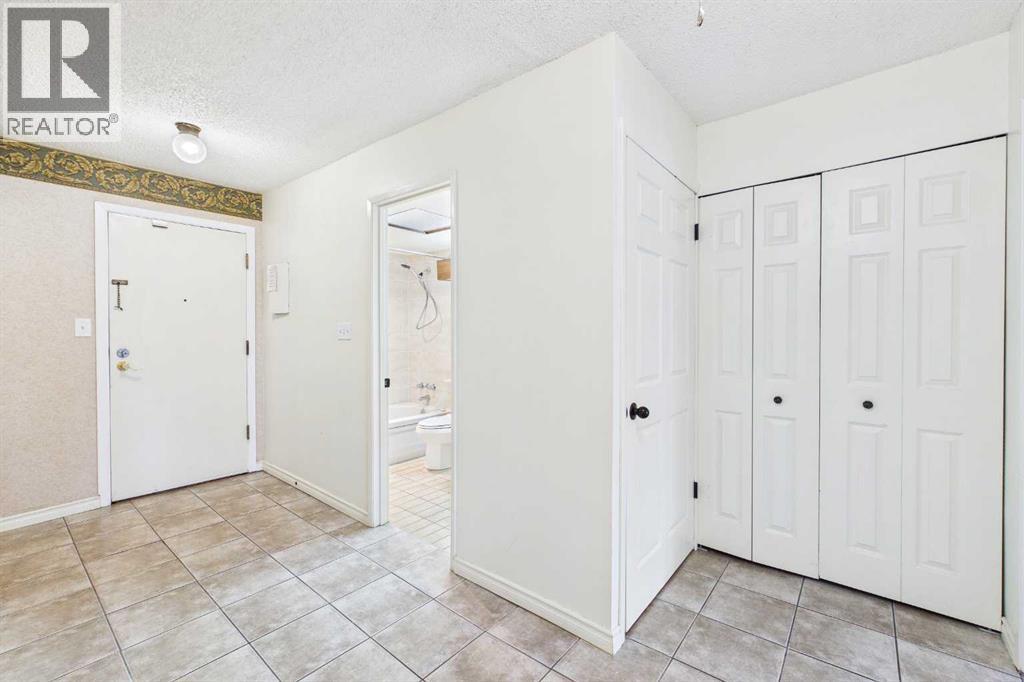 3730 50 Street Northwest Property Photo 15