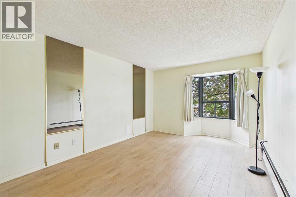 3730 50 Street Northwest Property Photo 16